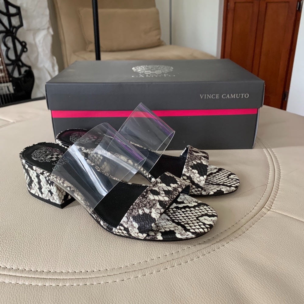 Vince Camuto Caveera sandals